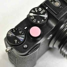 Accessories K Company Release Button 10mm Pink
