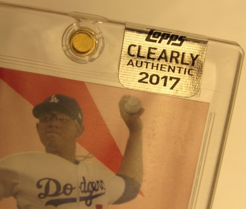 Julio Urias 2017 Topps claramente auténticos Caau-Ju automático rojo 25/50 Los Dodgers - Imagen 3 de 5