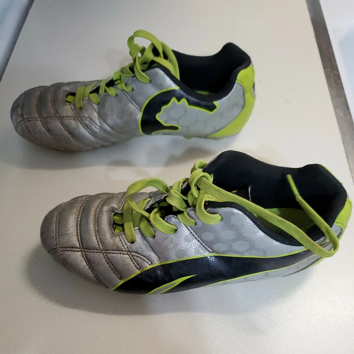 Puma procat clearance youth soccer cleats