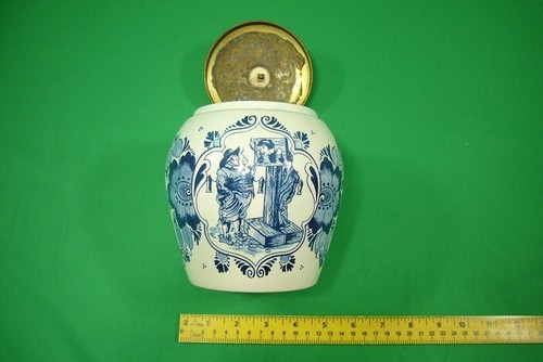 Vintage Delft Tobacco Jar - Picture 9 of 9