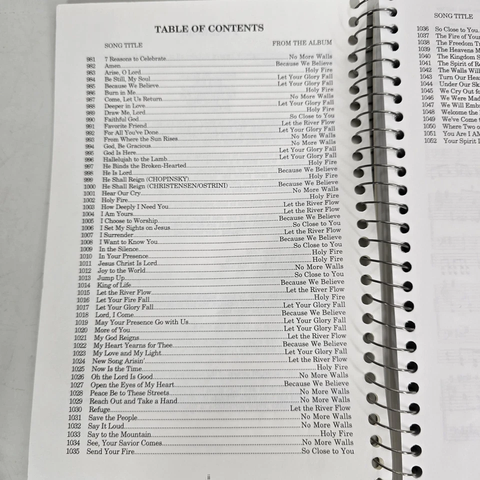 Hosanna! Music Songbook 12 Praise & Worship Spiral Book Piano Vocal Guitar 1998 - Image 2 of 4