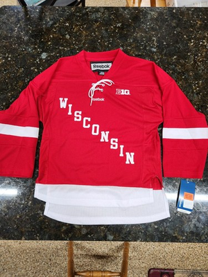 #ad Reebok Wisconsin Badgers Youth Hockey Jersey Red and White Size S $30.00