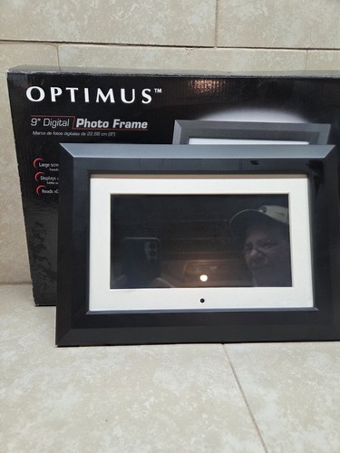 Optimus 9” 16-665 16MB Digital Photo Frame w/ Remote Control & Power Cord - Picture 6 of 12