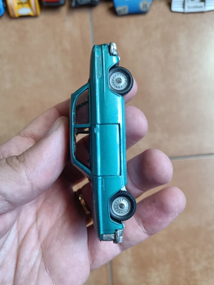 POLITOYS NSU TYP 110 Verde Metallizzato (1968) Export 543 buone condizioni 1:43 - Immagine 3 di 4