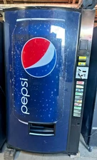 Vendo 720 Refurbished Multi Price Drink Vending Machine Can Bottles Large Energy