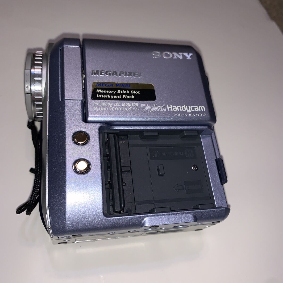 Sony Handycam DCR-PC105 Mini DV MiniDV Camcorder Watch Play Sony Handycam DCR-PC105 Mini DV MiniDV Camcorder Watch Play