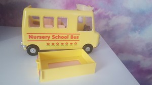 sylvanian families school bus