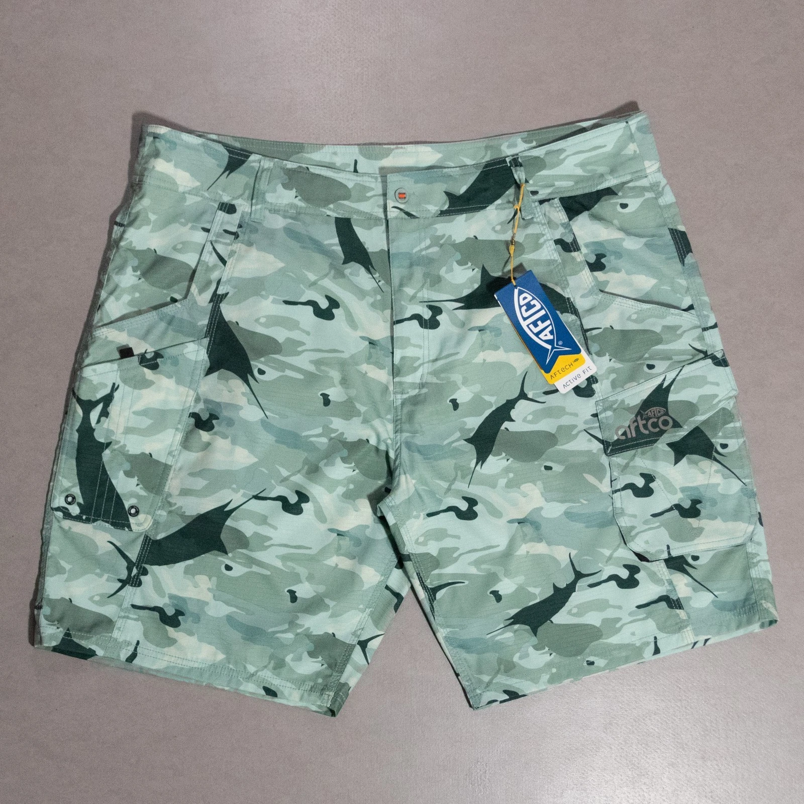 NWT Aftco Tactical Camo Cargo Stretch Performance Fishing Shorts Green Men's 42