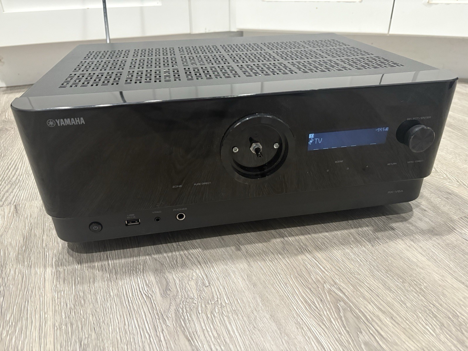 Yamaha RX-V6A Home Theater Receiver Tested Working READ