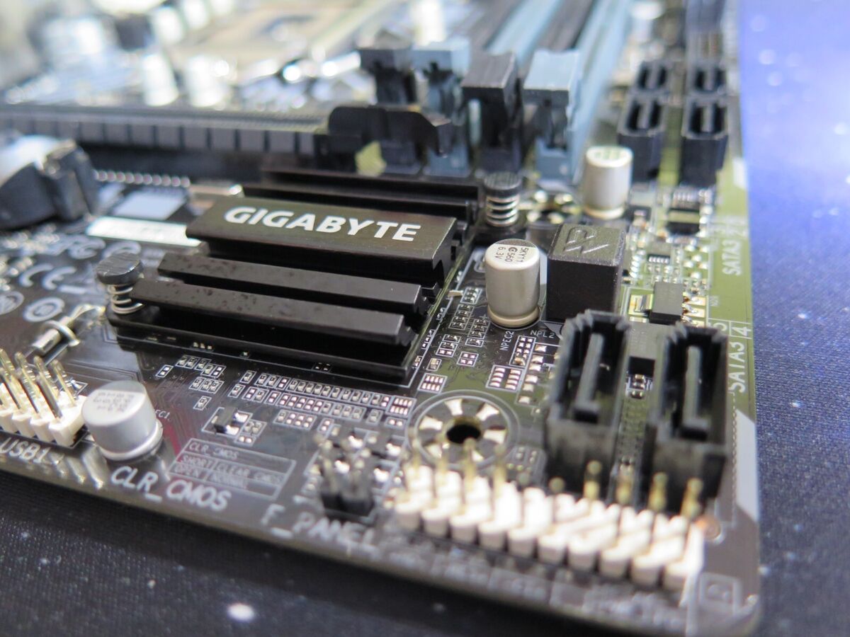 Gaming PC Motherboard Gigabyte GA Z370M DS3H LGA 1151 8th Gaming PC Motherboard Gigabyte GA Z370M DS3H LGA 1151 8th