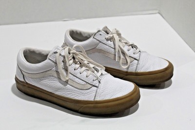 vans triple white leather