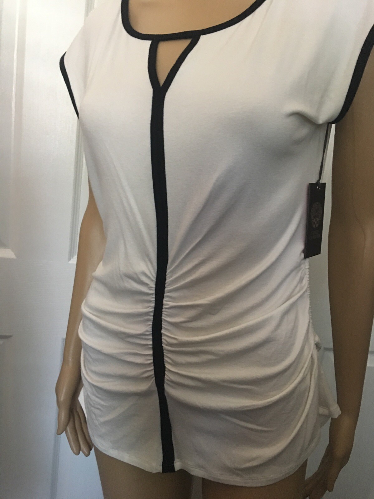 vince camuto side ruched top
