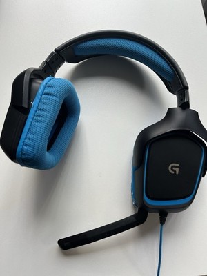 Logitech G430 Wired Gaming Headset with Mic Noise Cancellation