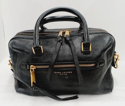MARC JACOBS 2-way Mini sac Boston en cuir noir sac à bandoulière pour femmes ... - Photo 1/4