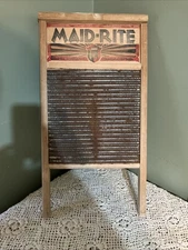 Antique Vintage MAID-RITE Columbus Washboard Co Standard Family Size No 2072
