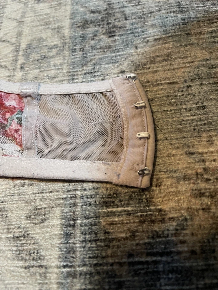 Бюстгальтер H&M с цветочным рисунком без бретелек - Изображение 3 из 4