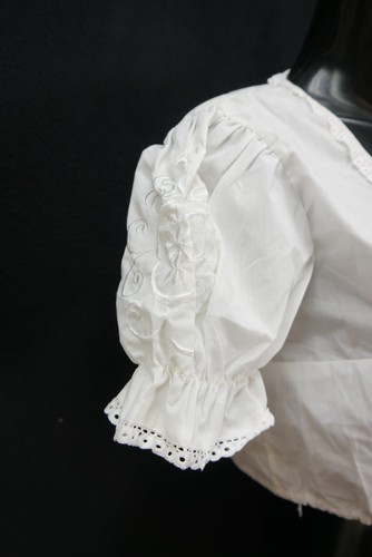 Gr.42 Dirndlbluse weiß Bluse für Dirndl mit Stickerei und Spitze B11580 - Bild 3 von 4