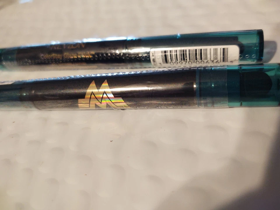 2 PACK - Revlon Glaze Colorstay Eyeshadow Stick, Silky Shimmer, #875 SAPPHIRE - Image 3 of 3