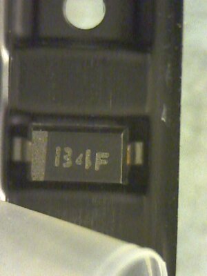 MOT/ONSEMI  MBR0540T1 Qty of 450 per Lot DIO SCHOTTKY 40V .5A SOD123 SM TnR