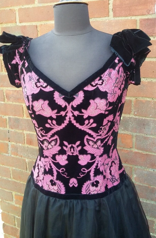 Vestido de Noche TERENCE NOLDER Vintage Años 80 Reino Unido 12 Gótico Boda Baile de graduación Foto 2 de 4