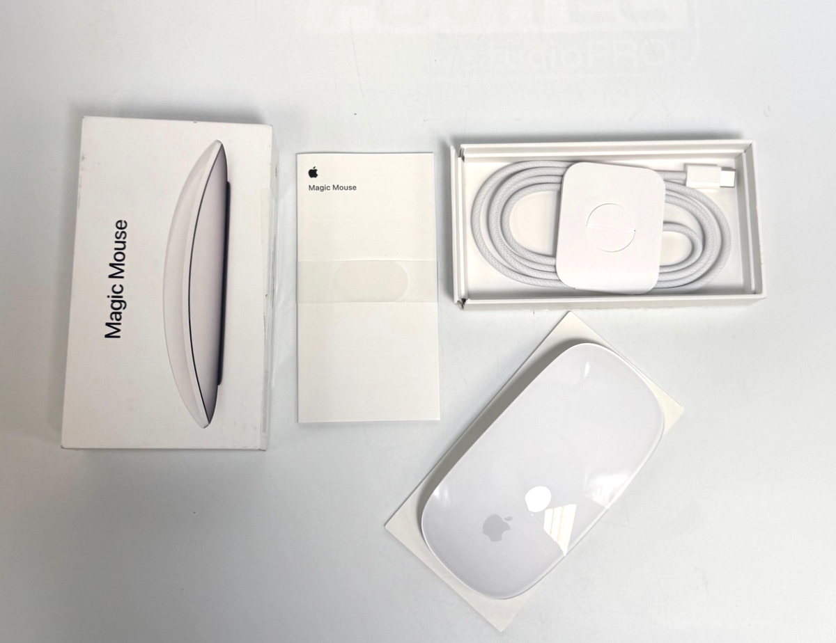 Apple Magic Mouse - White Multi-Touch Surface - ‎MXK53AM/A