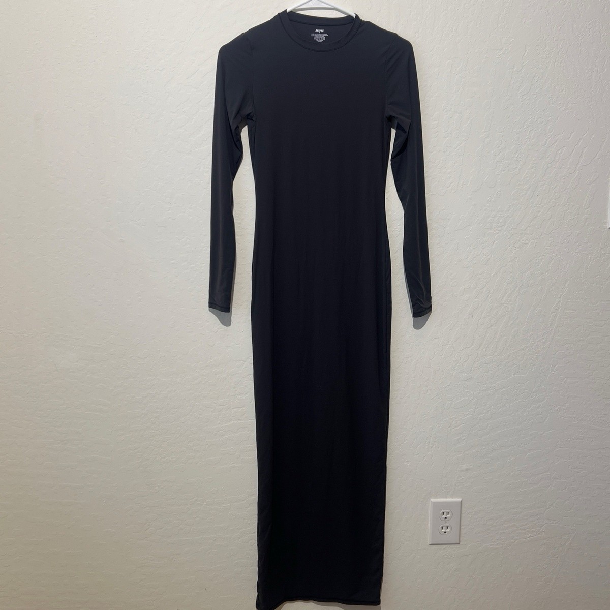 SKIMS Fits Everybody Maxi Dress Long Sleeve Crew Neck Pullover Size M