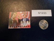 Garry Kasparov vs Bobby Fischer Chess Grand Master 2012 Mocambique Stamp e