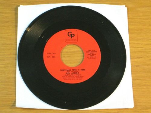 CHRISTMAS 45 RPM - BEN ARRIGO - GP 527 - "AN OLD FASHIONED CHRISTMAS" - Imagen 2 de 2
