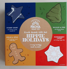 Pacha Soap Co. 4 Pack Bath Bomb Gift Set Hippie Holidays NEW 19.5oz Total