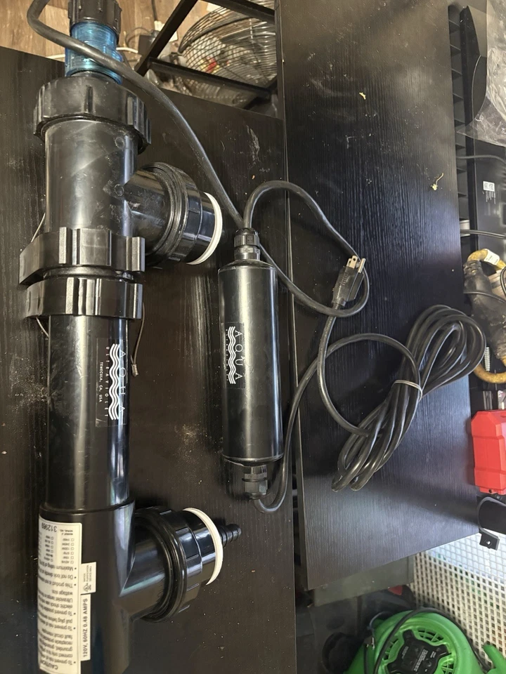 Aqua UV 25W UV Clarificador de Agua Esterilizador Serie Clásica Color Negro Foto 3 de 4