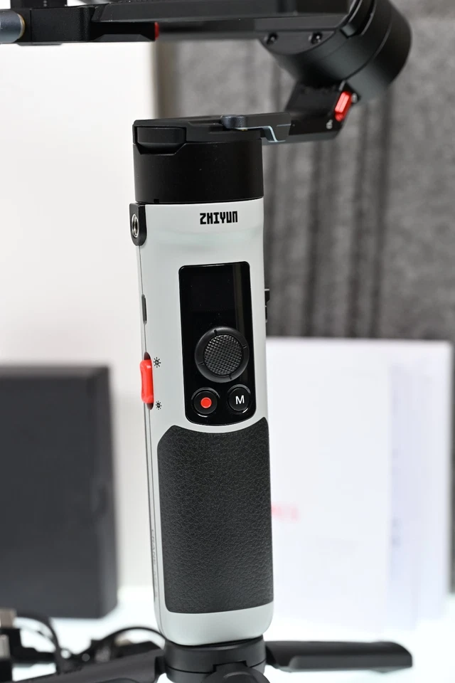 ZHIYUN CRANE M2S 3 Axis Handheld Gimbal Stabilizer MINT FOR NIKON CANON FUJIFILM - Image 3 of 4