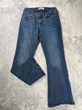 Signature by Levi Strauss  Co. Curvy Bootcut Jeans Womens 8M Blue Denim Stretch