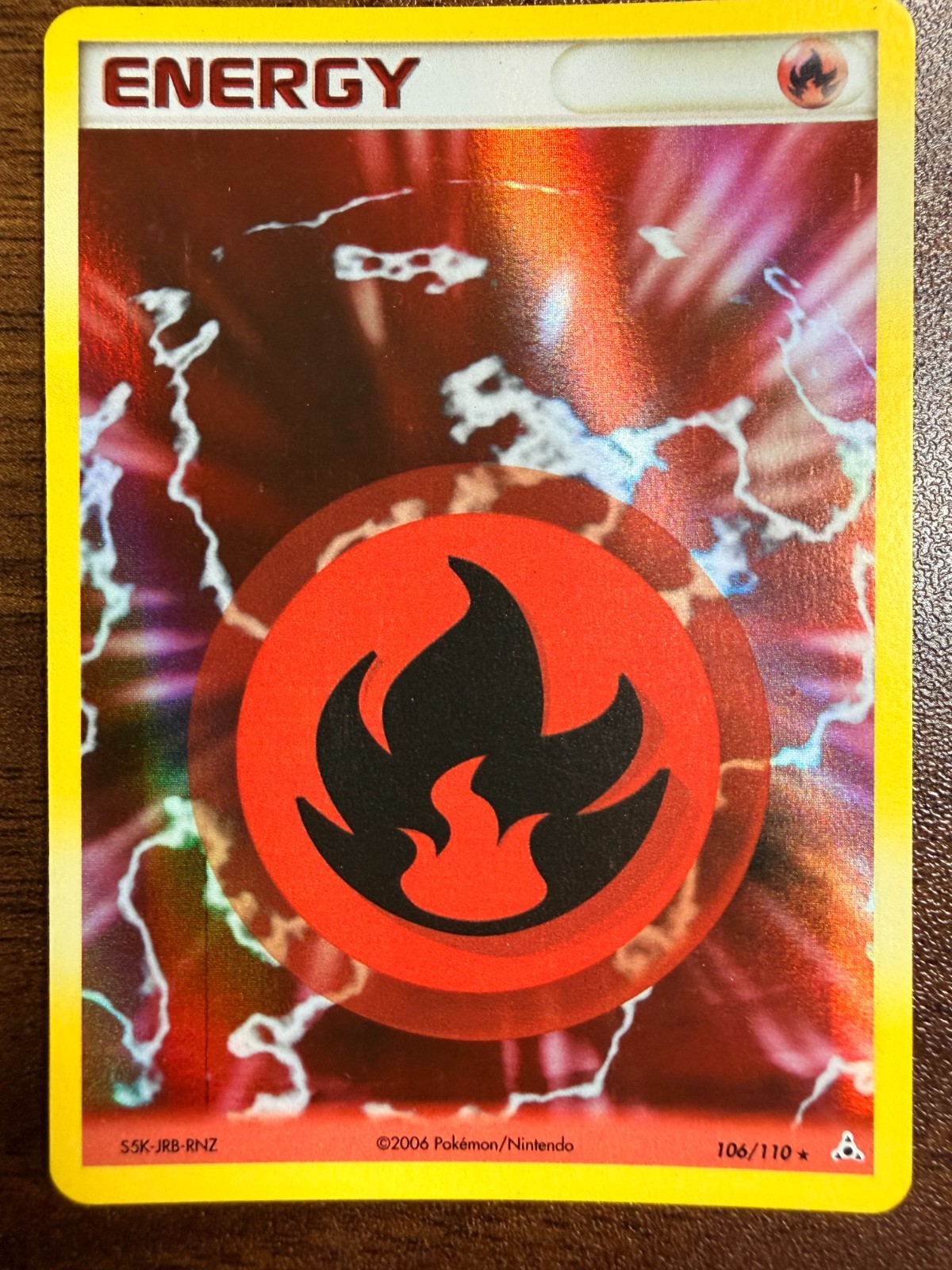 POKEMON CARD 2006 HOLON PHANTOMS FIRE ENERGY 106/110 HOLO