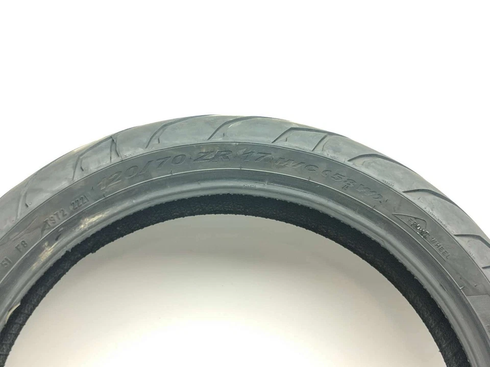 Neumático 11 Ducati Multistrada 1200 Touring 1200S Pirelli Gran Turismo 120/70-17 Foto 4 de 4