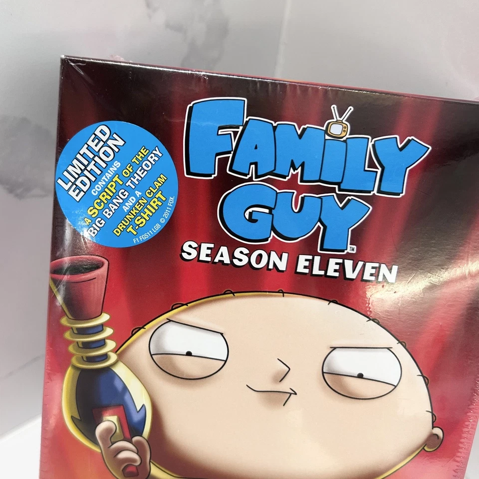 Family Guy Season 11 DVD Set Drunken Clam T Shirt & Script BRAND NEW SEALED  - Image 4 of 4