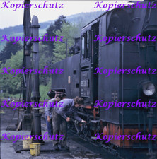 6x6 DIA, parowóz wąskotorowy 099 738 na dziedzińcu zakładowym Oberwiesenthal '95 (2