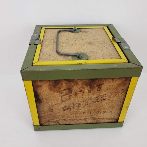 Vintage Bait Canteen OBERLIN Cork & Metal Worm Box Bedding Fishing 7" X