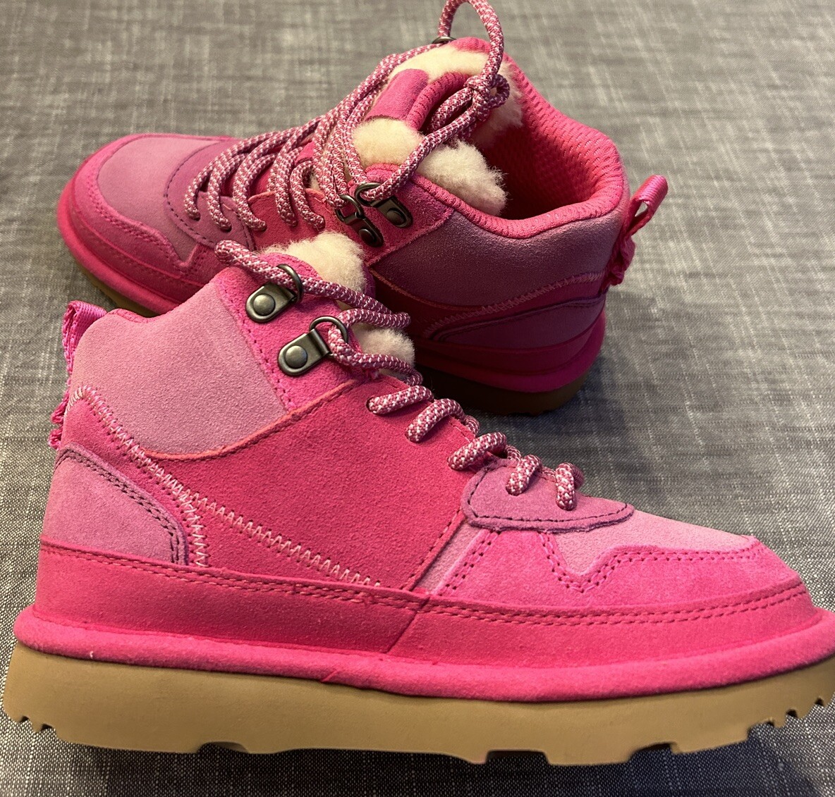 UGG イヤーマフ 耳あて Ashen Rose web-image--43_4dc8ce62-8876-