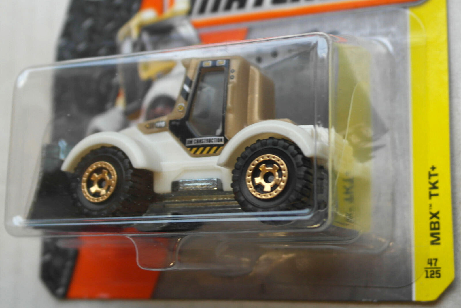 Matchbox Snowlander Tractor Plow MBX TKT Traktor Schneepflug beigecreme NeuOVP