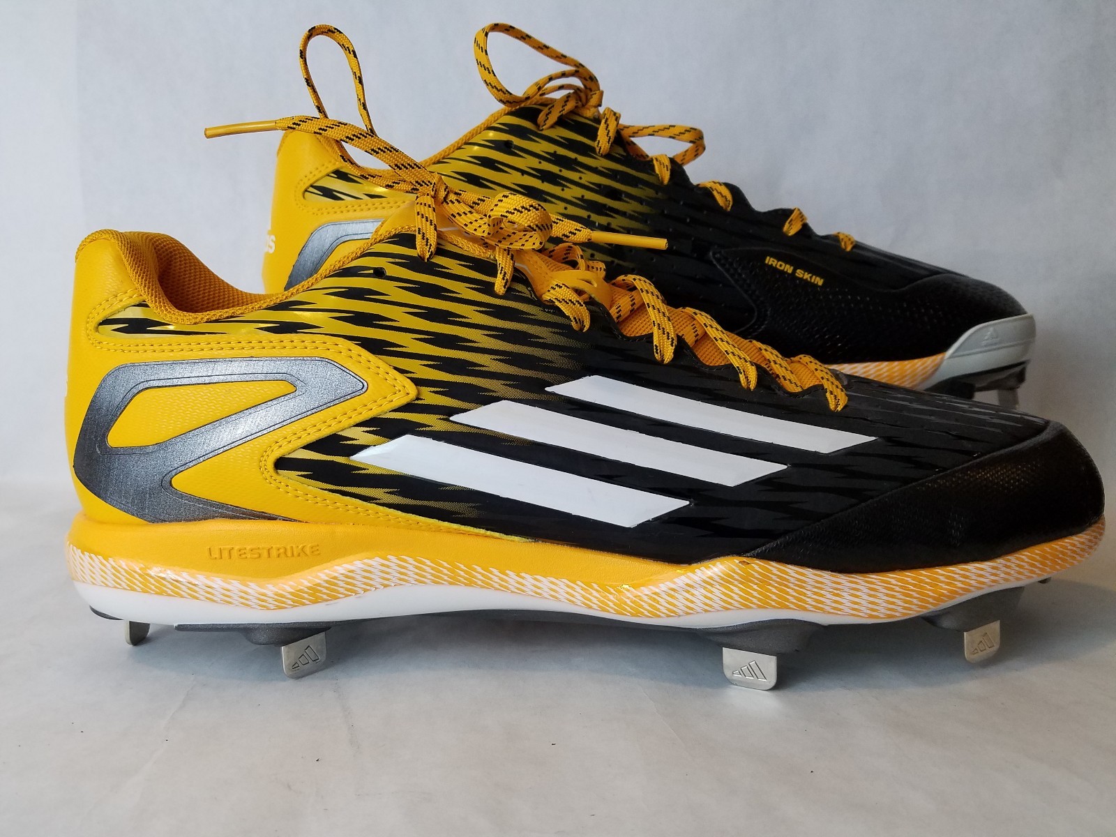 adidas litestrike baseball cleats
