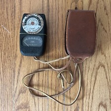 Light Exposure Meter Vintage GE General Electric Type DW-68 Original case