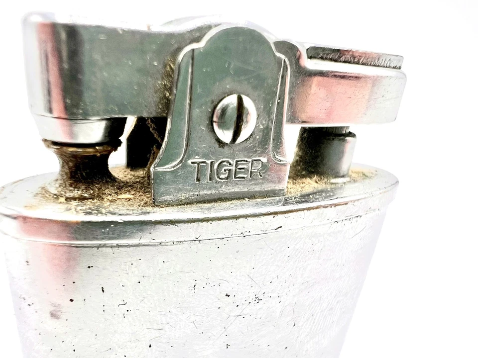 Vintage Tiger Superior Quality Lighter Oval Fluid - Image 4 of 4