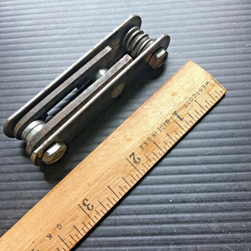 Conjunto de chaves vintage superior ferramenta dobrável mista hexagonal Torx nº. KW-7 Fabricado nos EUA - Imagem 4 de 4