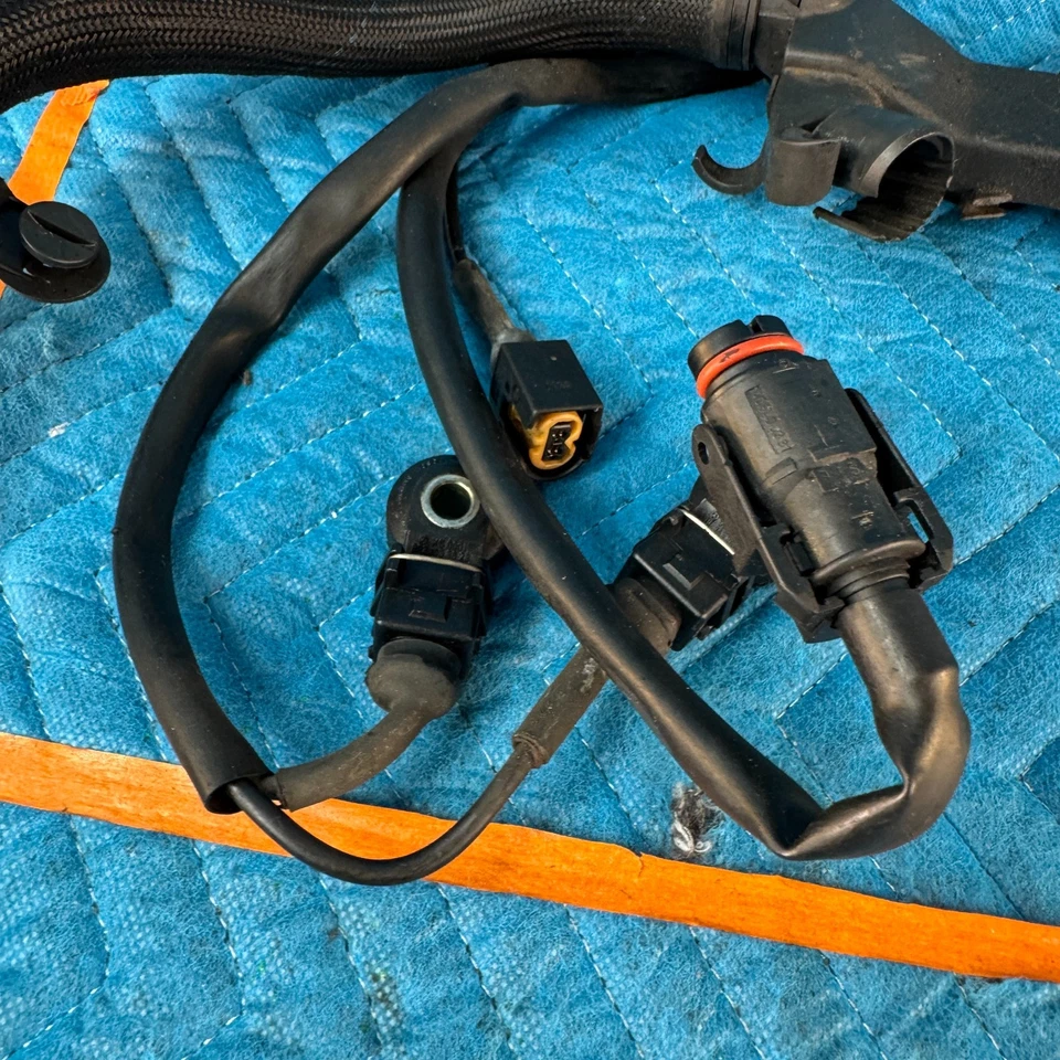 1997–2002 Mercedes CLK320 Engine Wiring Harness OEM A2085401532 - Image 4 of 4