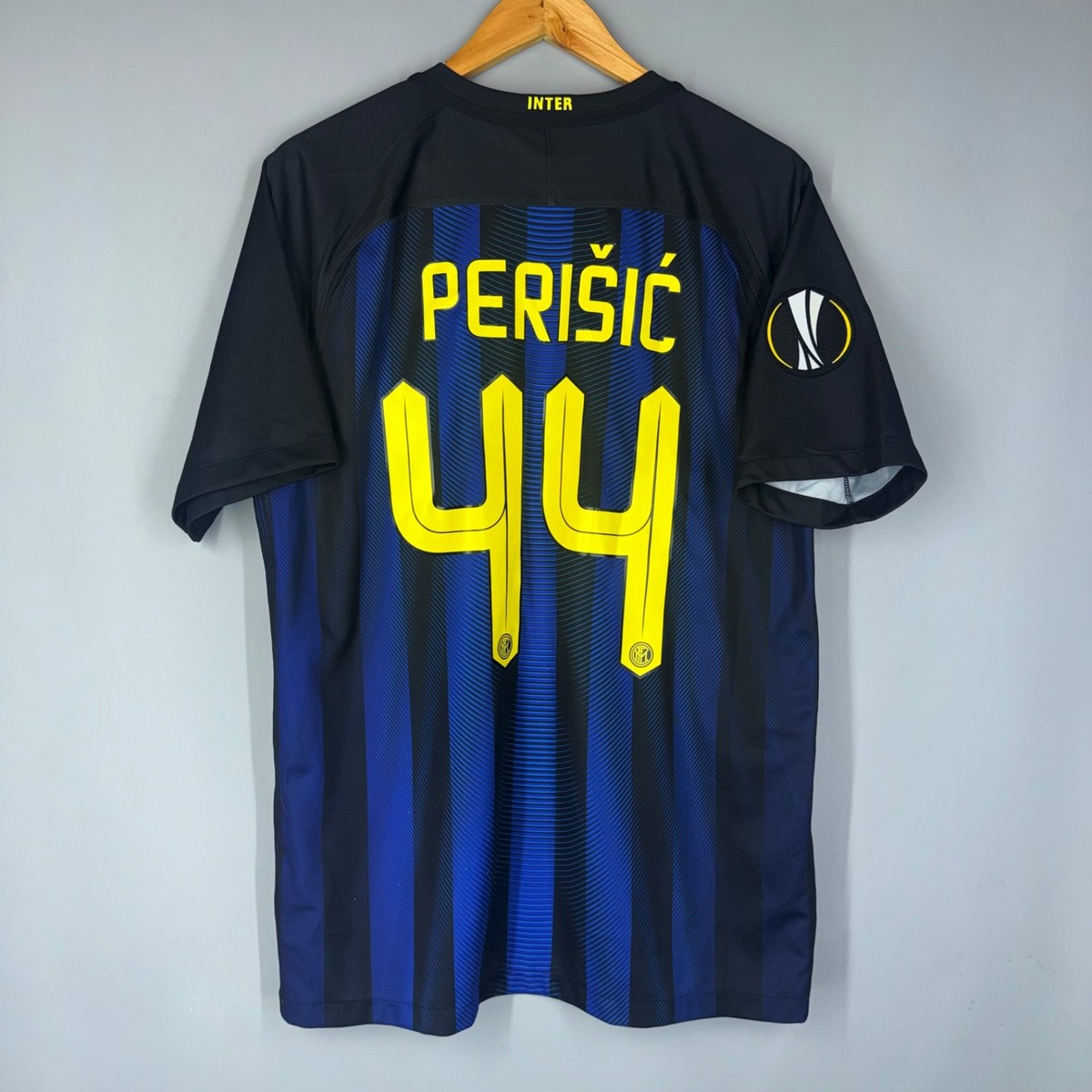 正規品 NIKE Inter Milan  shirt　Lサイズ INTER MILAN 2016 2017 HOME FOOTBALL SHIRT MEN'S NIKE JERSEY SIZE L