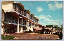 TX, Dallas, Holiday Inn Central, Pool, Roadside, Vintage Postcard