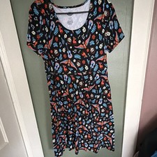 Disney Pixar Coco Black Graphic Knit T-Shirt Dress Scoop Neck Button Knee 0