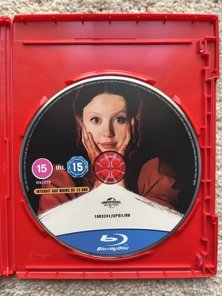 Pearl Blu Ray (Mia Goth, Ti West) W/ Rare Red Case A24  - Image 3 of 3