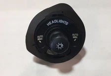 FITS 1995-1996 BUICK RIVIERA SWITCH ASM HDLP AUTO CONT 25558564 -  NEW OEM