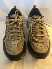 Skechers Outland 2.0 Trail Shoes Mens Sz 9 Water Repellent Outdoor Activewear